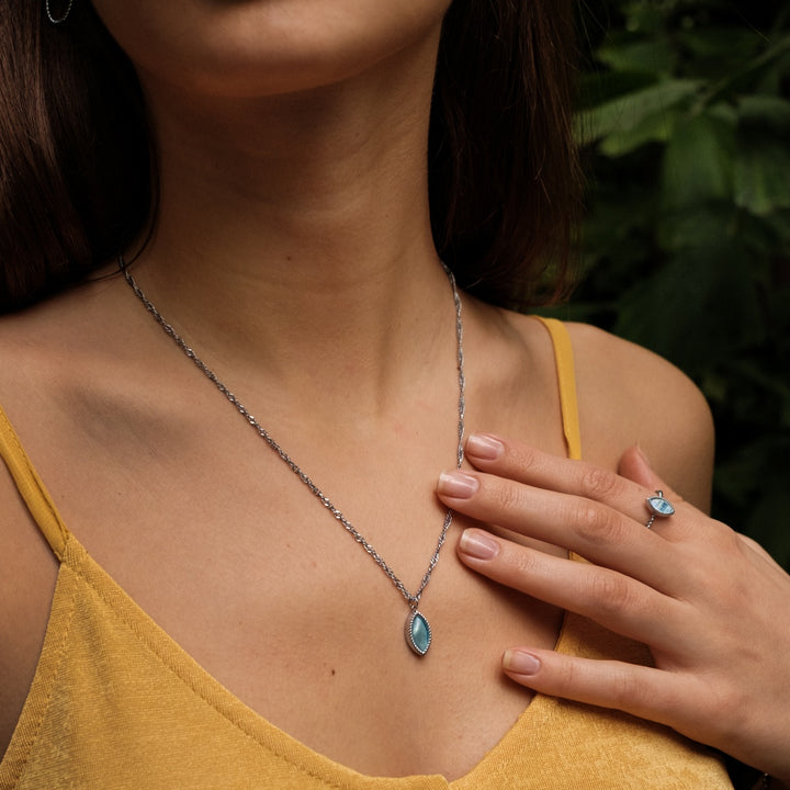 Visual Necklace
