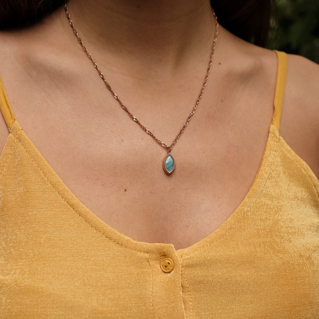 Visual Necklace